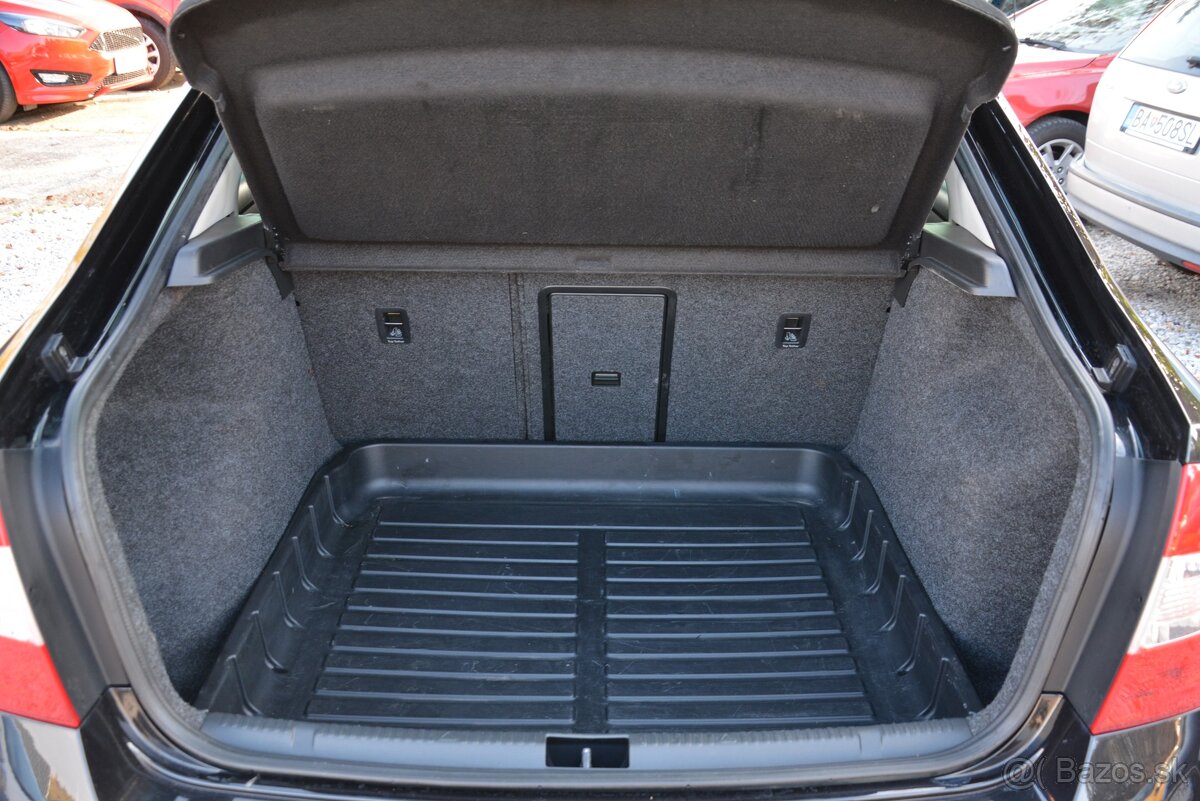 Škoda Rapid 1.60 TDi, Automat, TOP stav - 9