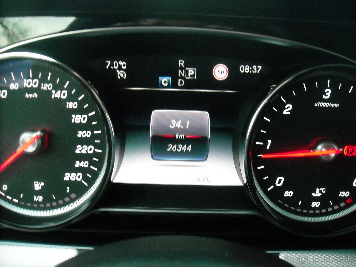 Mercedes Benz E220D km30000km-odp.DPH - 9