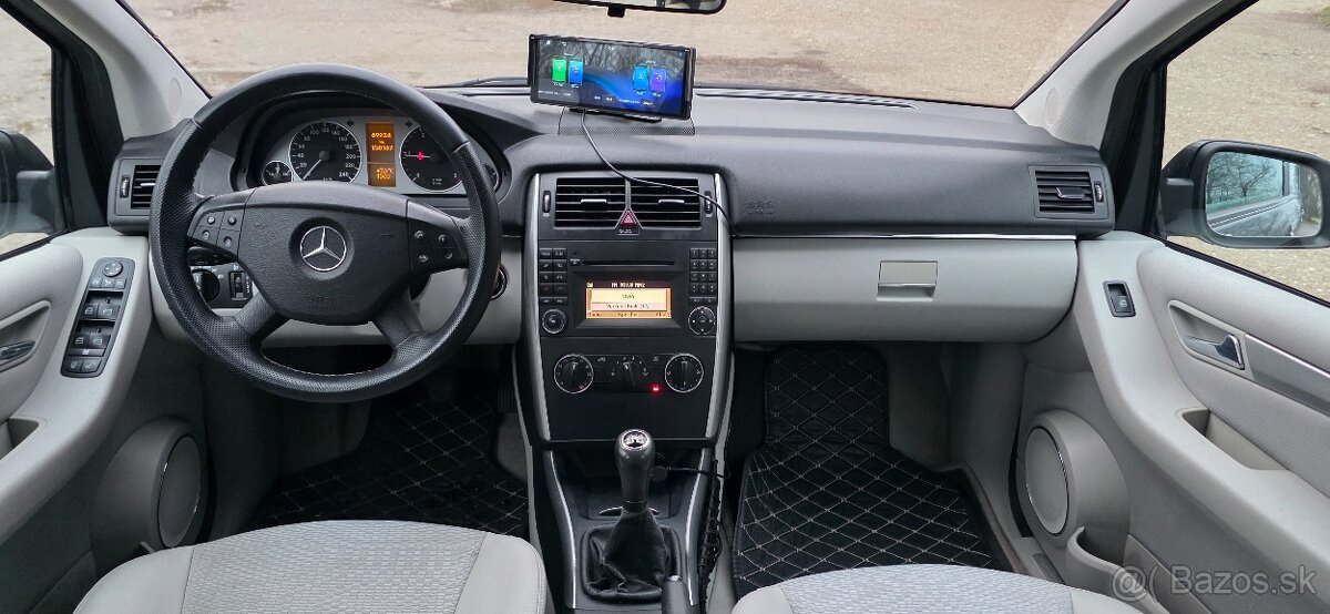 Mercedes-Benz B180 CDI - 9