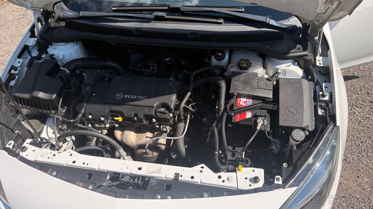 Opel astra j 1,4 74kw - 9
