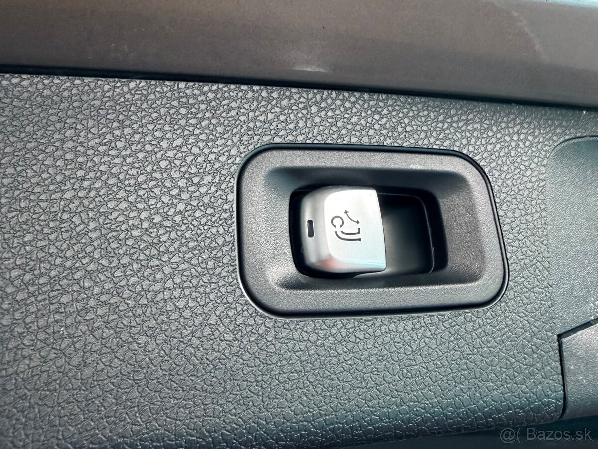 Mercedes-Benz E 400 d T 4Matic AMG Line - 9