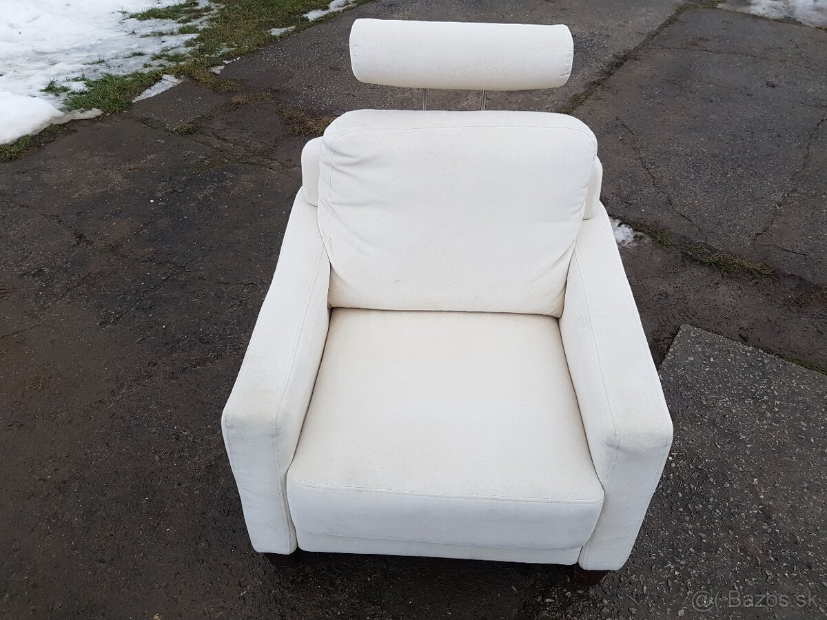 Biela Kremova Farba - 9