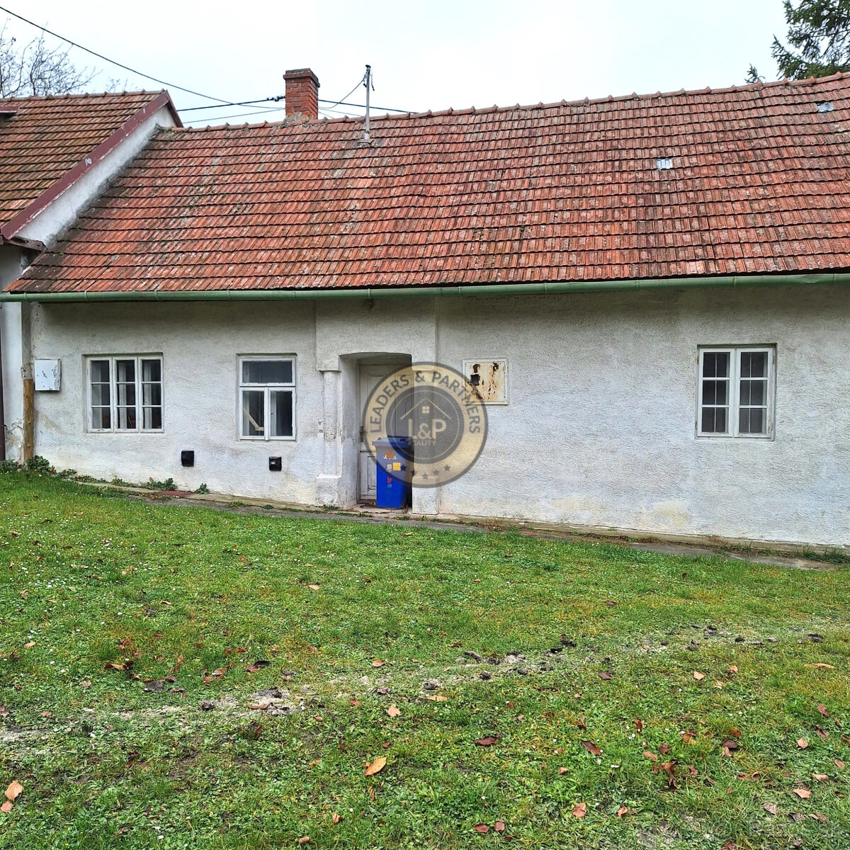 Na predaj starší rodinný dom v obci Plavecký Mikuláš - 9