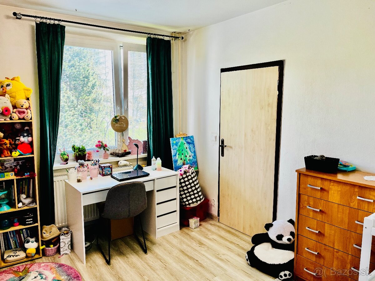 3 izbový byt s lodžiou 75 m2, VT - 9