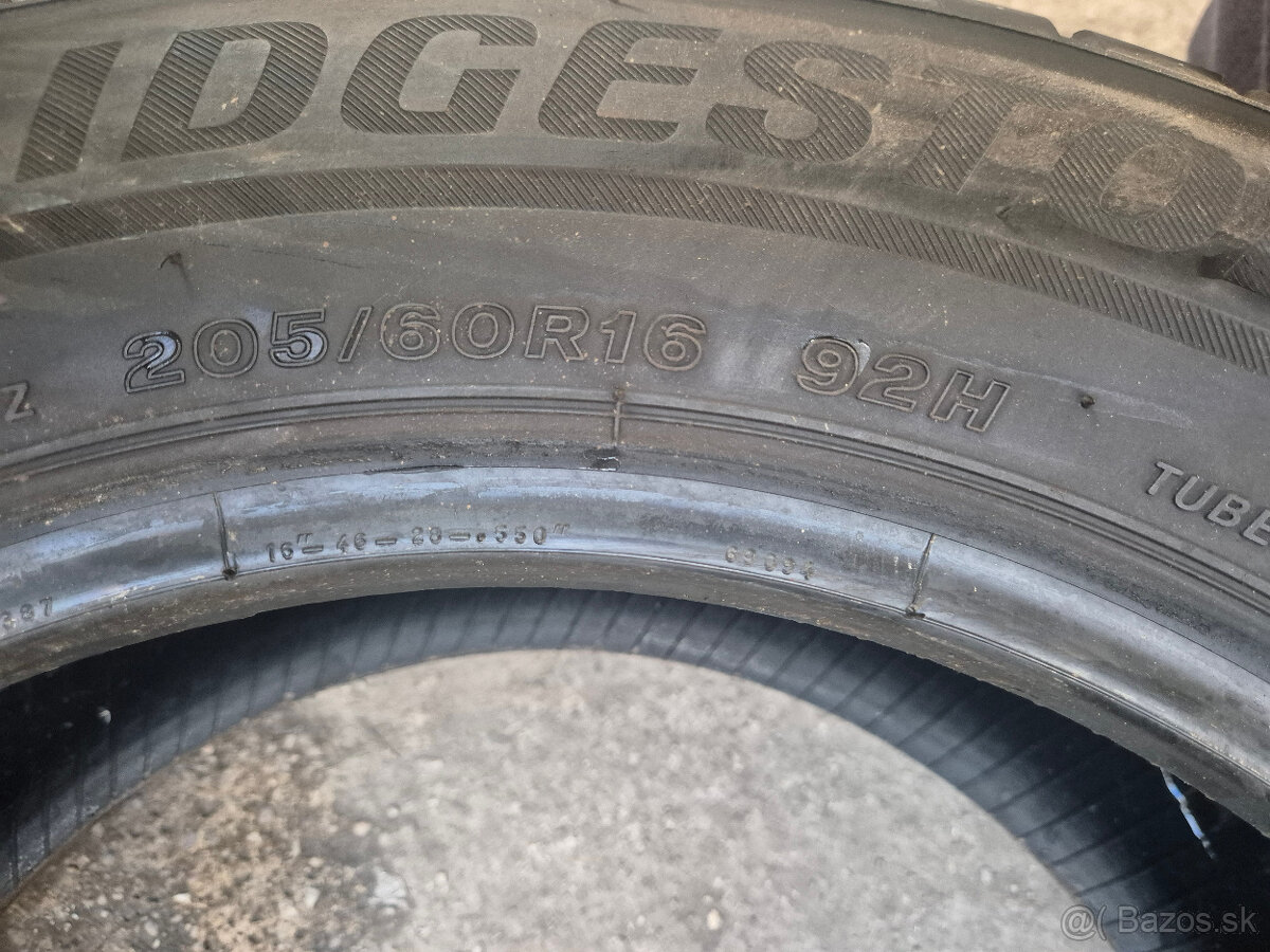 205/60 r16 zimné 4 ks BRIDGESTONE dezén 6,6 - 5,9 mm - 9
