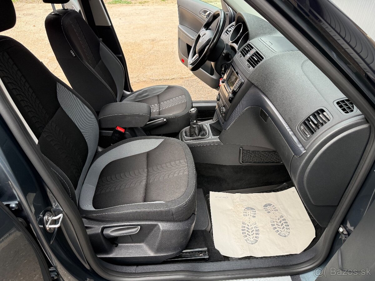 Skoda Yeti 1.2 TSI Adventure - 9