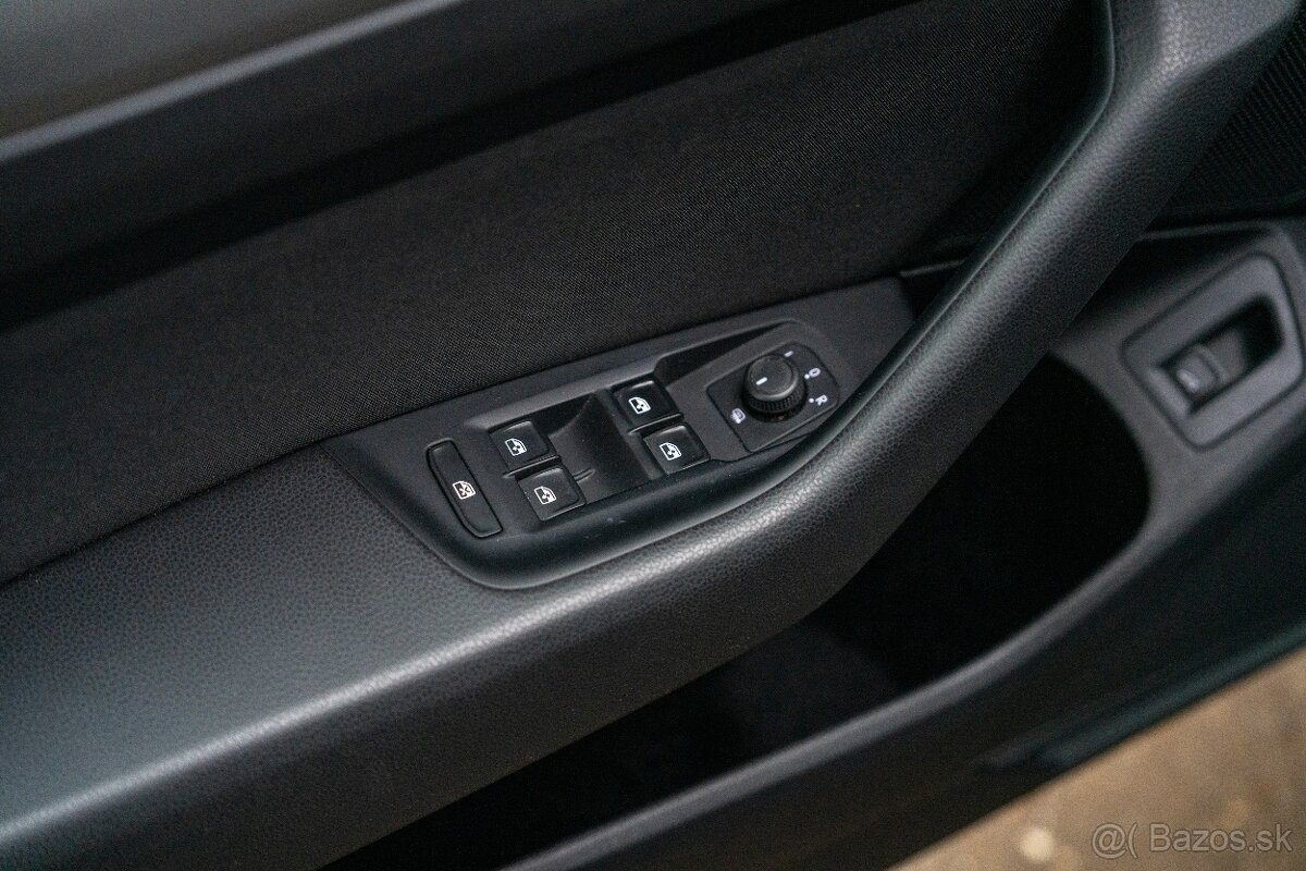 Volkswagen Passat Variant, 2.0 TDi Automat, TOP stav - 9