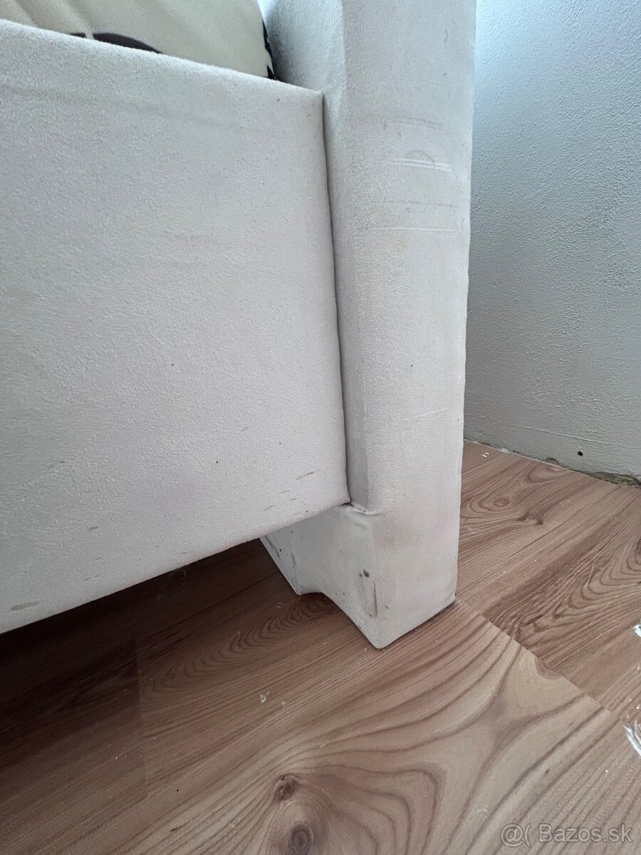 calunena manzelska postel - 9