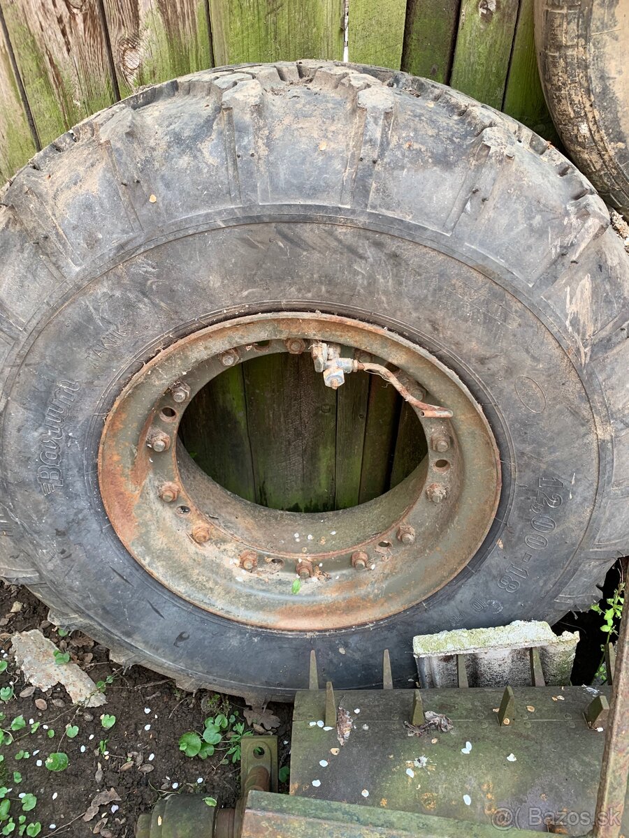 Doma robený traktor - 9