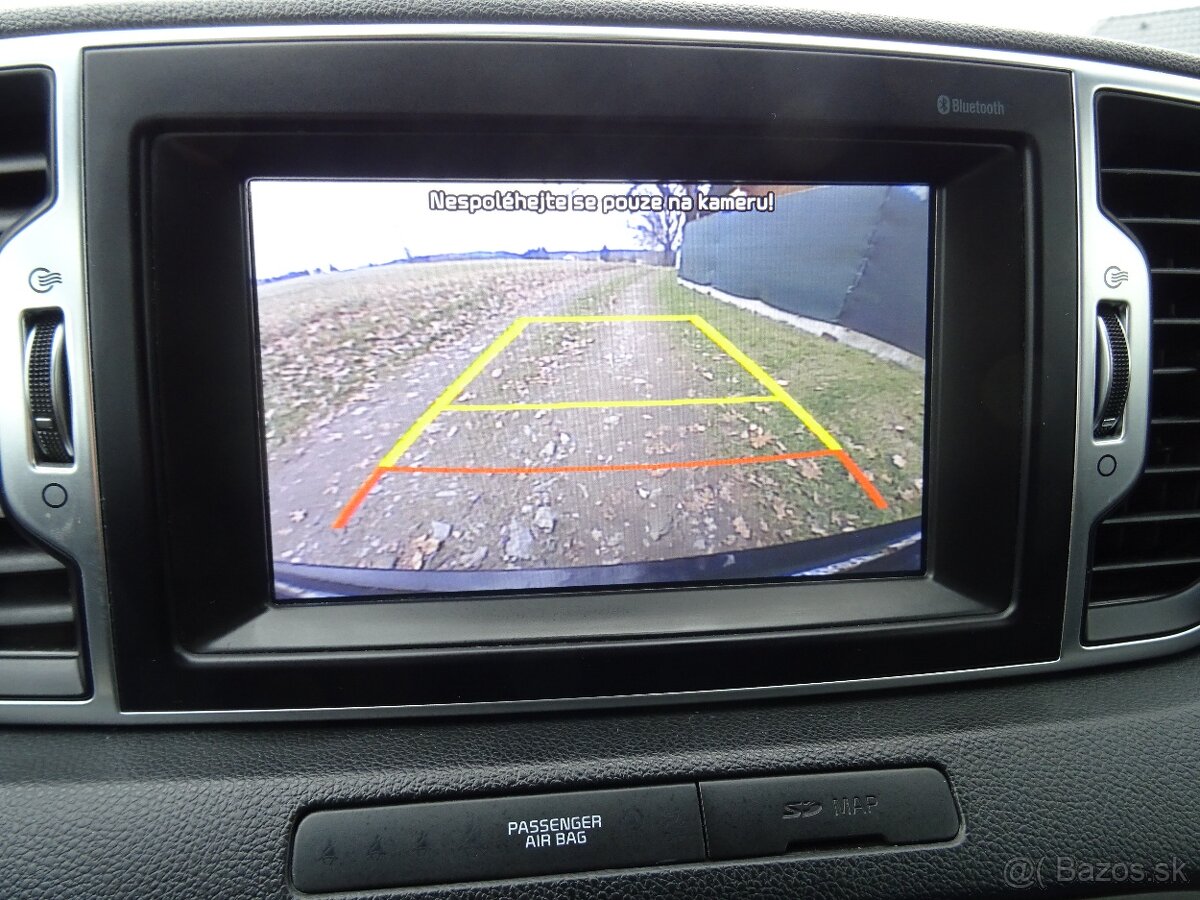 Kia Sportage 1.7 CRDi 85kW 1x maj.4x letní pneu,pěkná výbava - 9