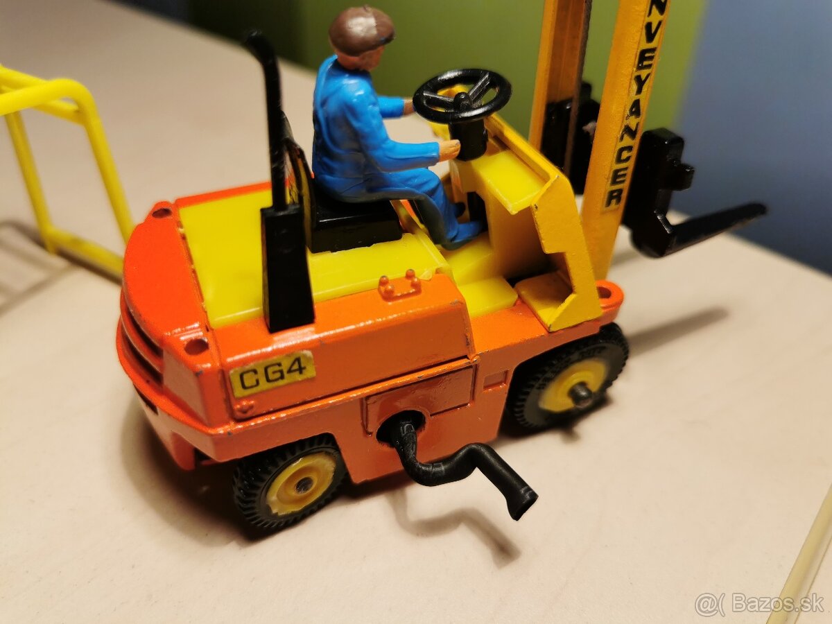 Dinky toys vozík - 9