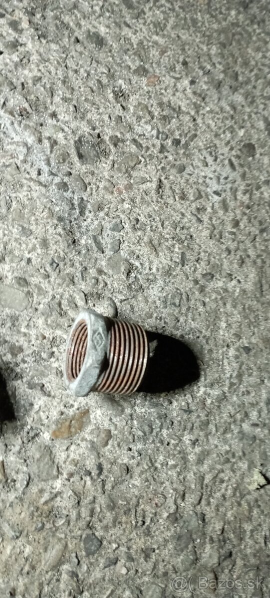 Vodoinštalačný materiál - 9
