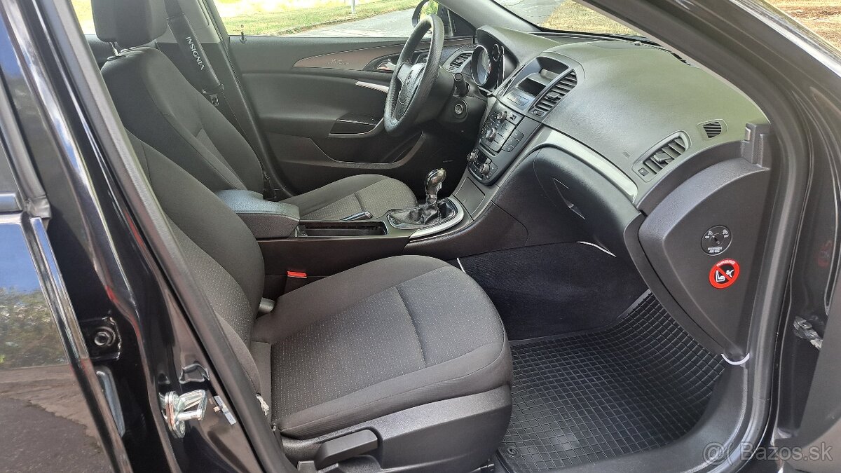 Opel Insignia 2.0CDTi 6st.manual r.v.2010 - 9