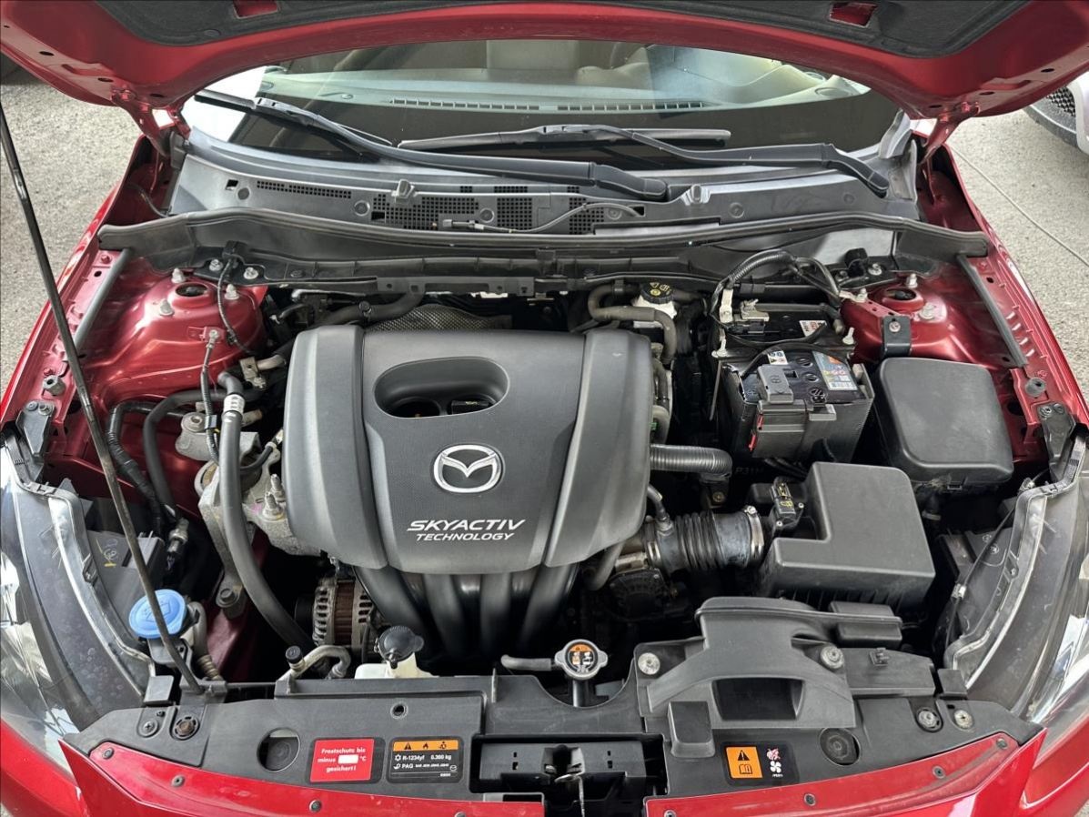 Mazda 2 1.5 66kW 2016 114311km výhodně - 9