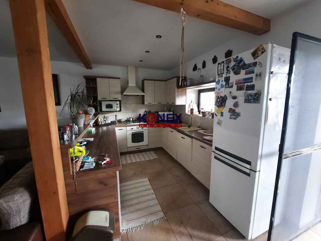 MODERNÝ RODINNÝ DOM v mestskej časti TOPOĽANY - 9