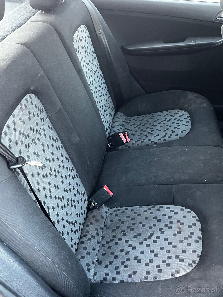 Škoda Fabia 1 1.2 HTP 47Kw - 9