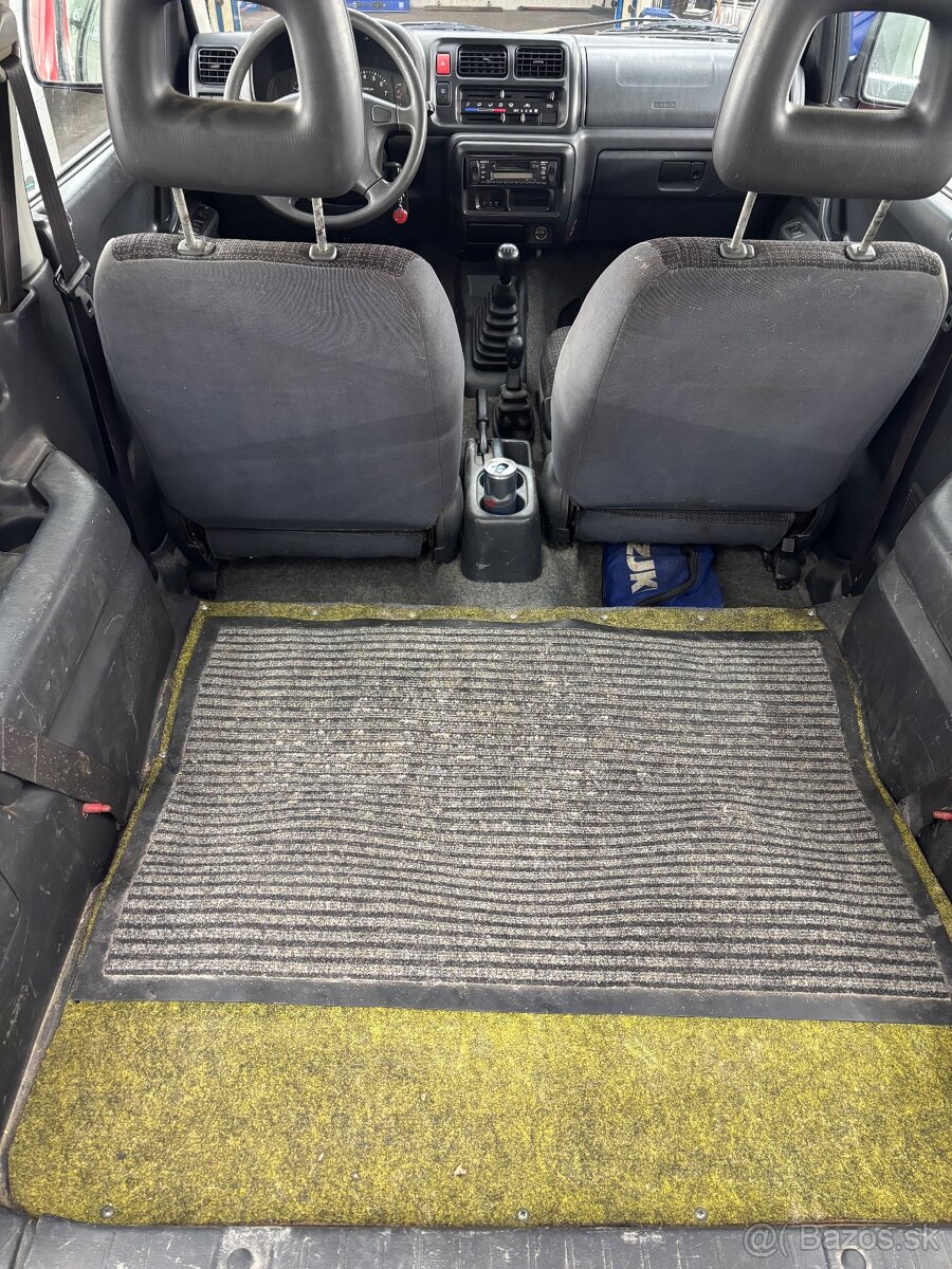 Suzuki Jimny 1.3 4x4 - 9