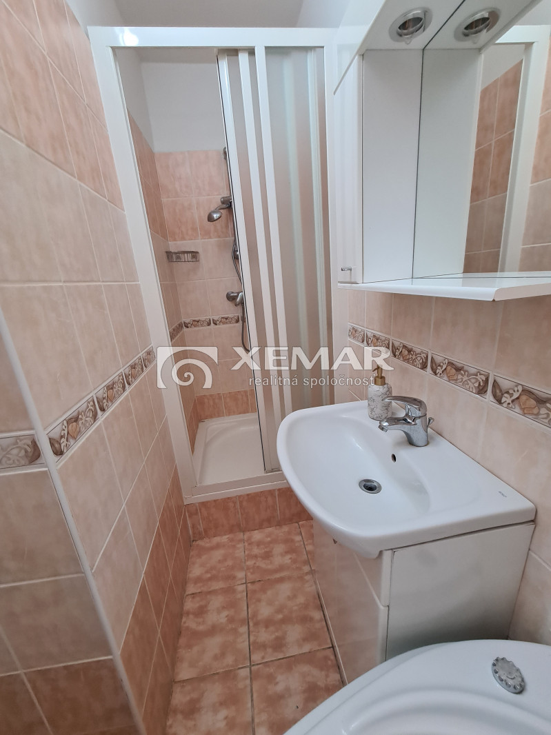 PRENÁJOM - 2 izbový byt Detva - 9