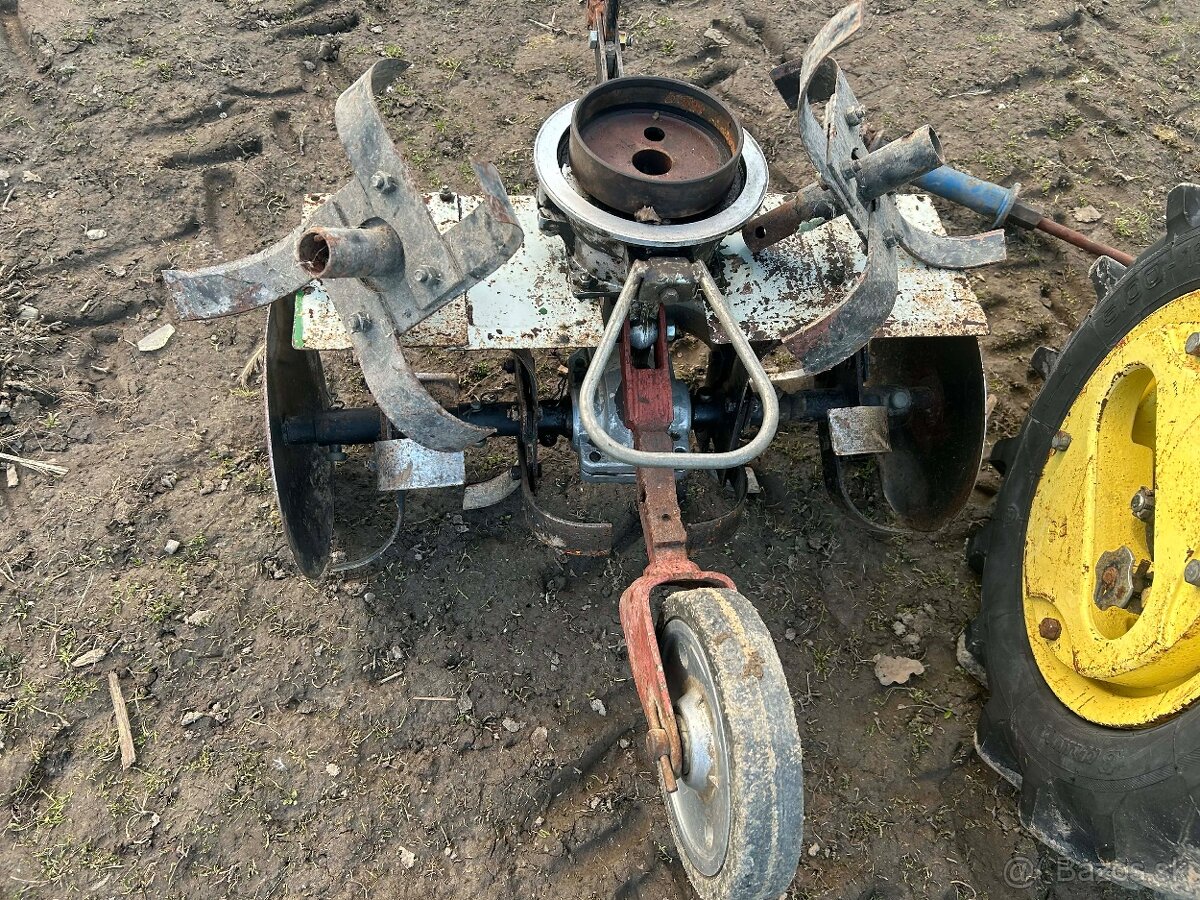 PREDÁM MALOTRAKTOR AGZAT V TOP STAVE - 9