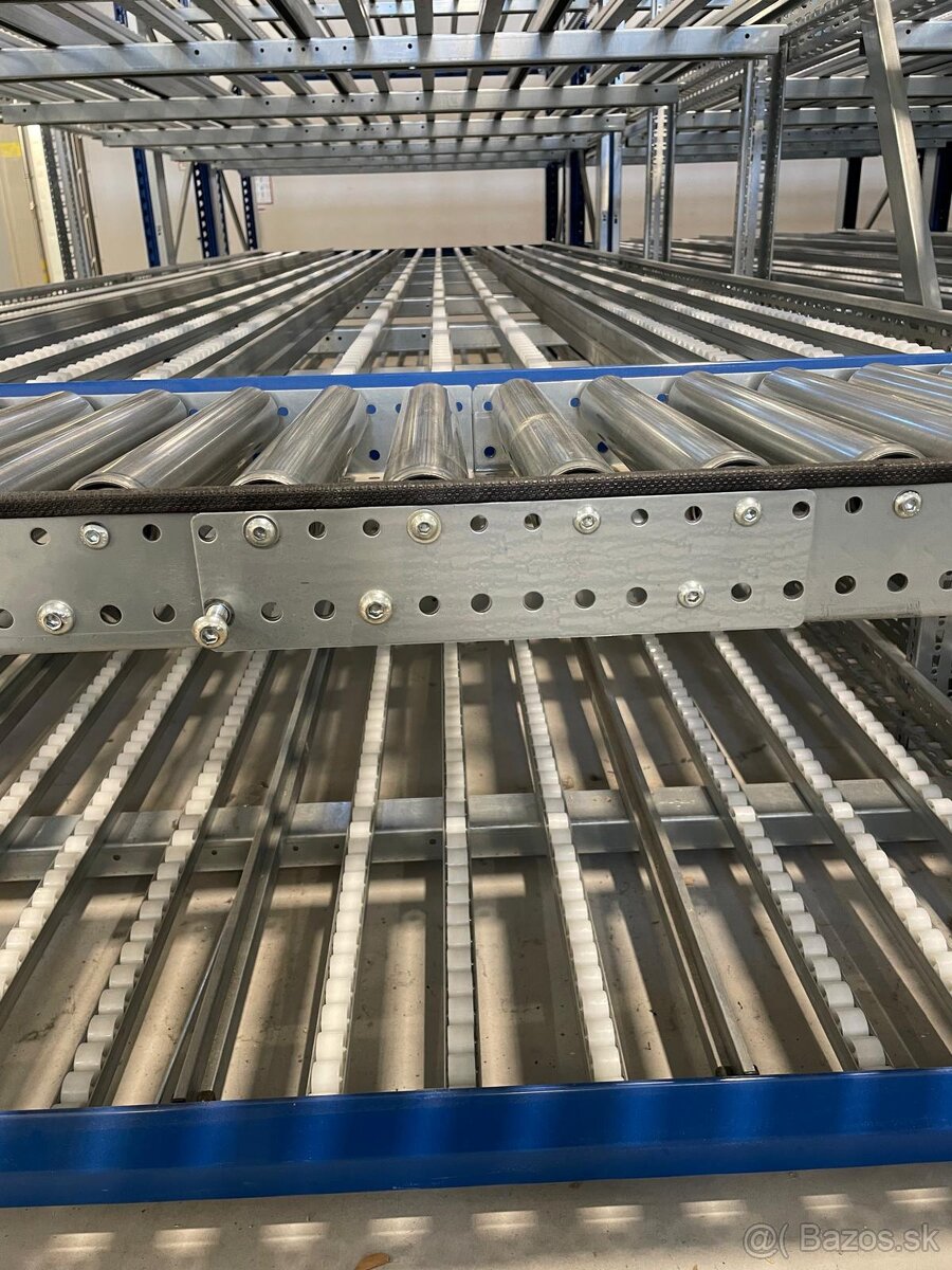 Výpredaj skladu–Kompletný regálový systém 40 m Jungheinrich - 9