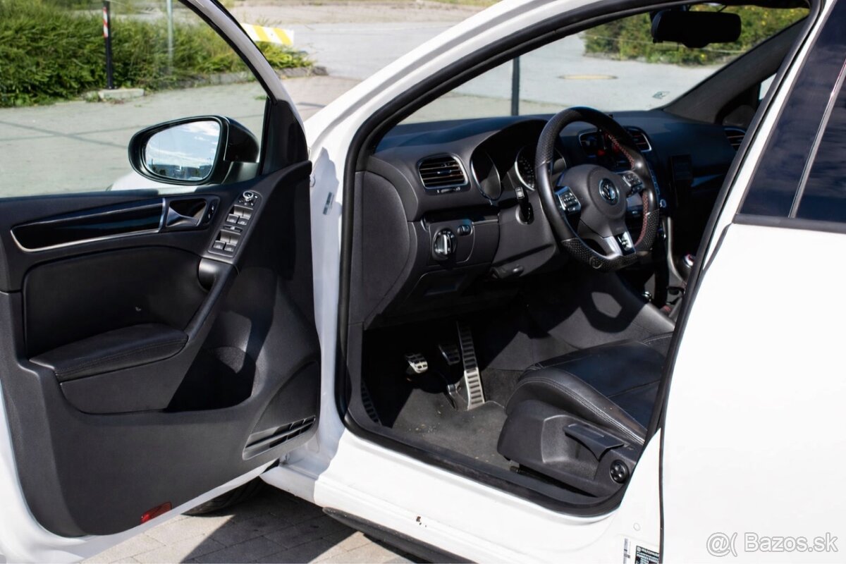 Vw Golf VI GTI - 9