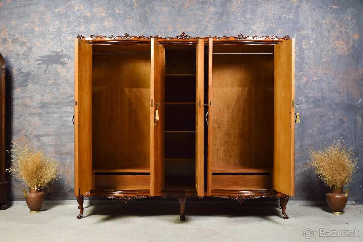 STAROŽITNÁ SKRIŇA - 9