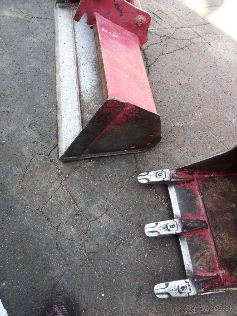 Lyžice varechy Takeuchi MH03 - 9