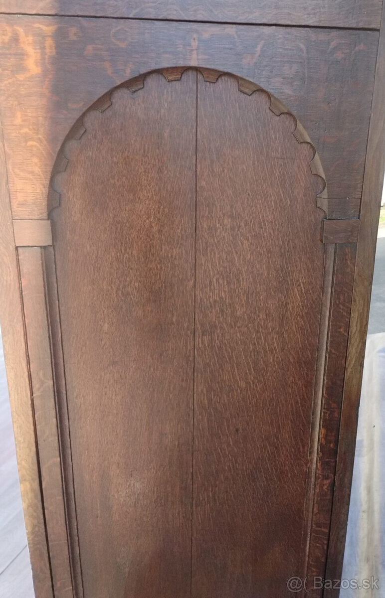 Skriňa starožitná dubová. - 9