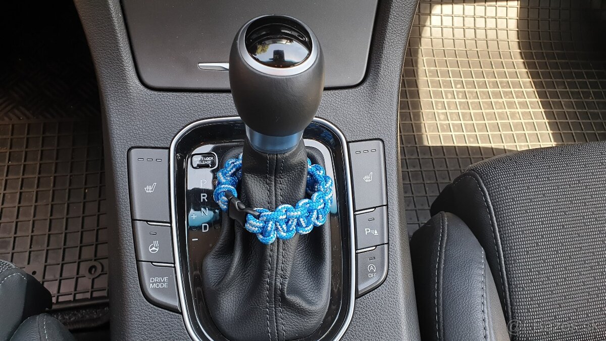 Hyundai i30 Fastback - 9