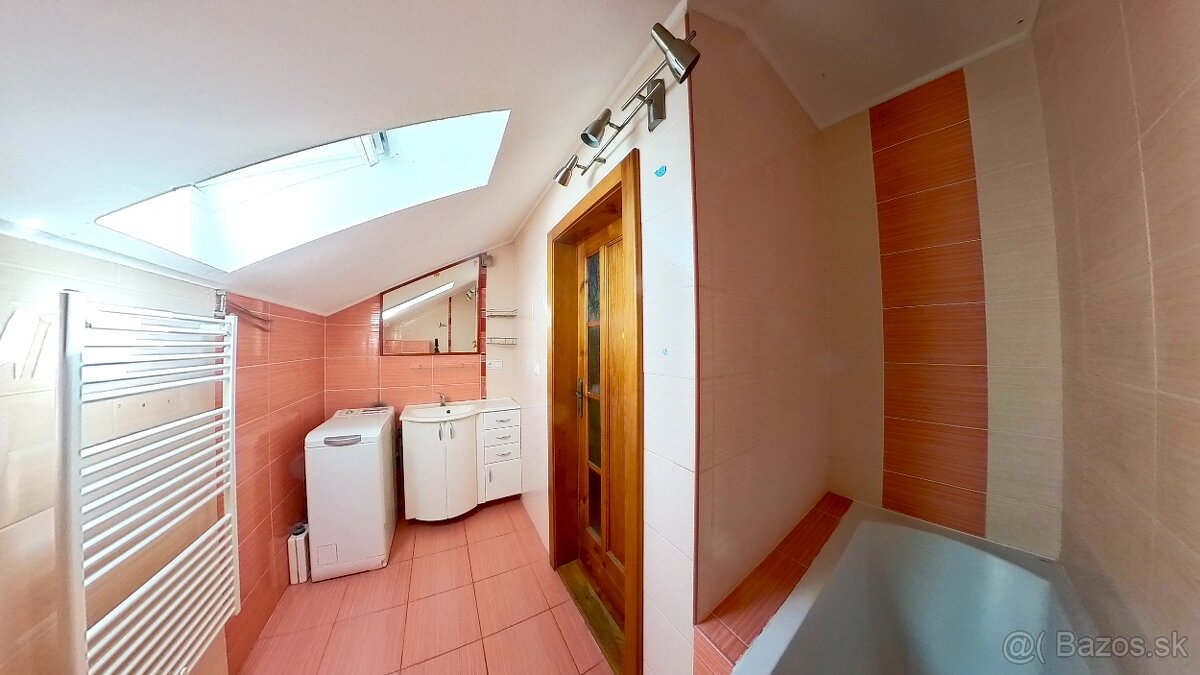 Predám rodinný dom Poprad, Hozelec - 9