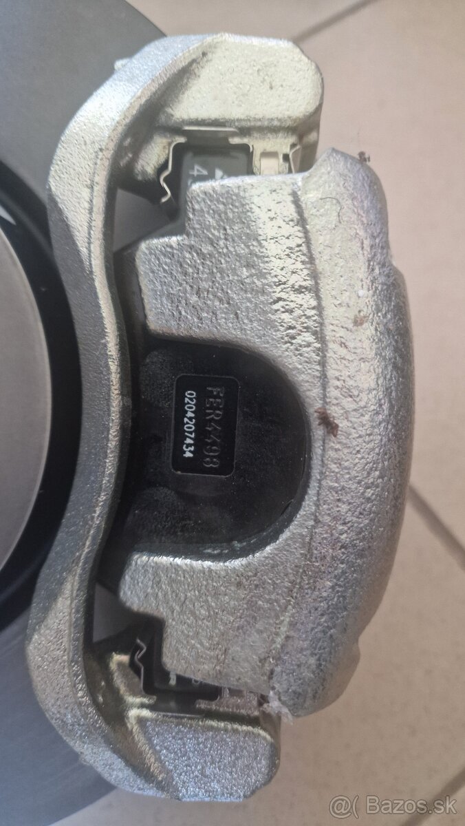 FIA5 500 set brzdové strmene,kotúče,platnicky,otoč - 9