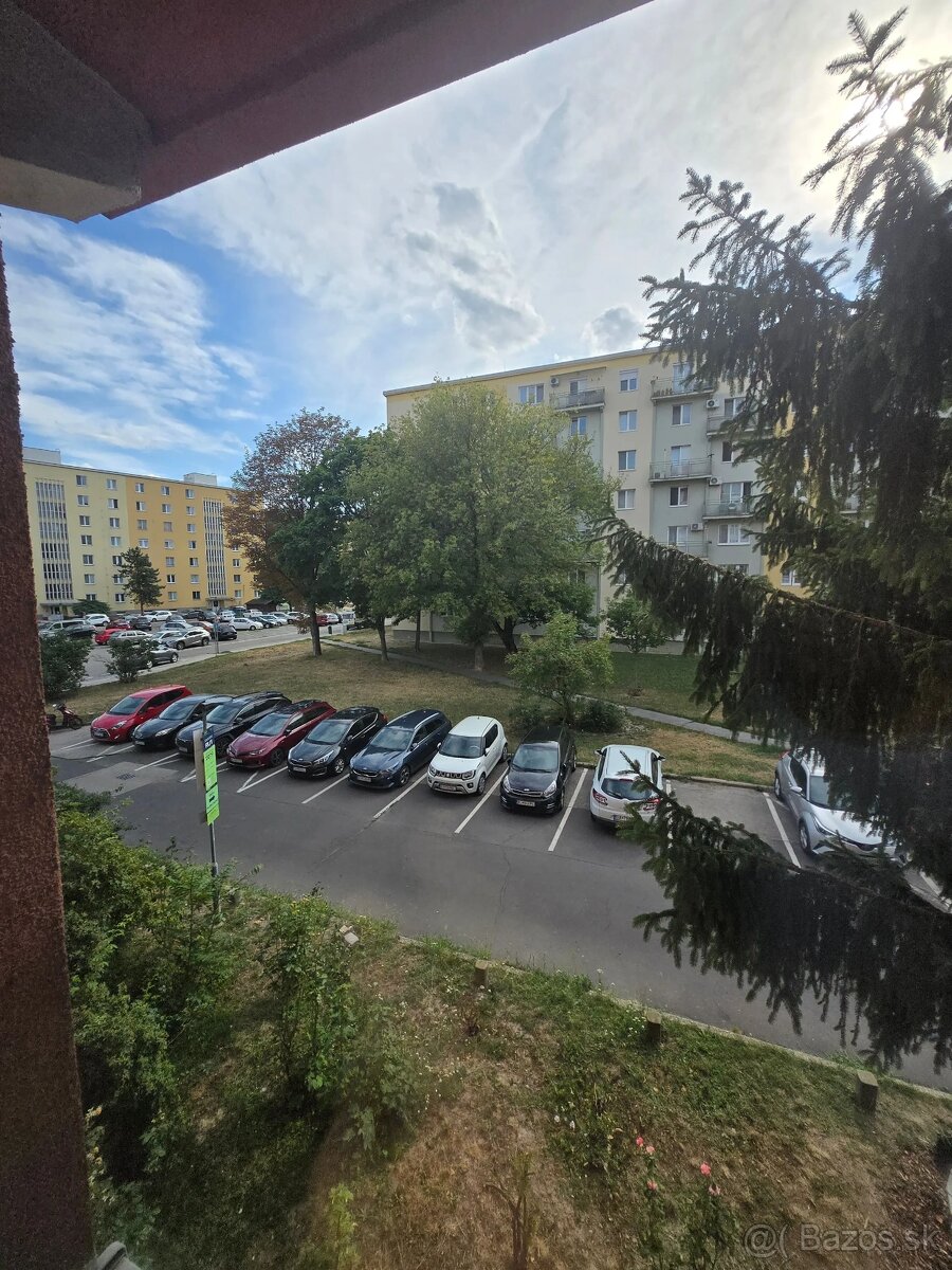 Realitný kancelária REALADR s.r.o. - 9