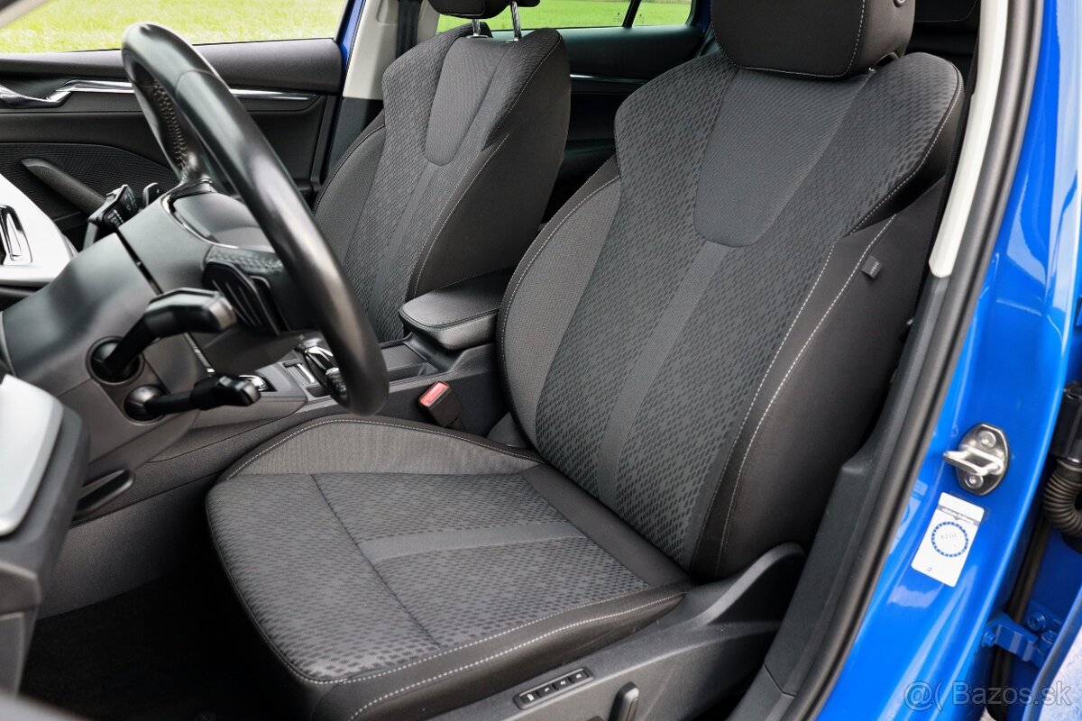 Octavia Combi 2.0 TDi First Edition rok 2021 - 9