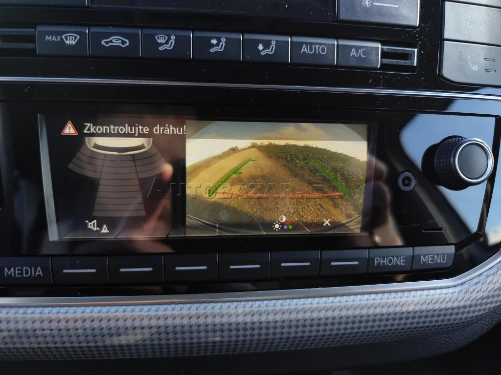 Volkswagen e-Up 61 kW - 9