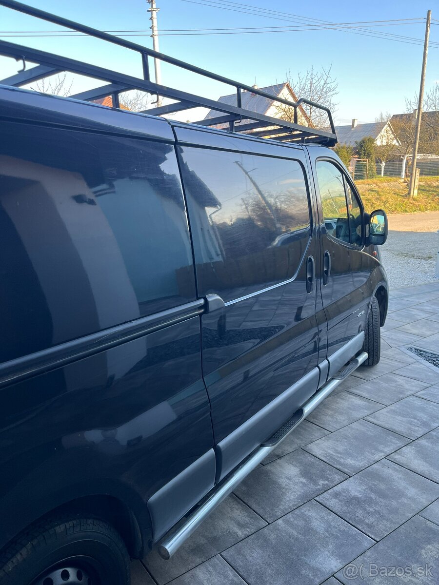 Predám dodávku Renault Trafic L2H1 Dci - 9