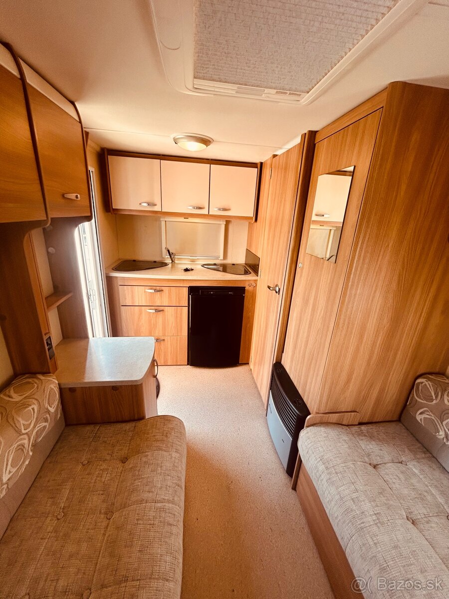 Karavan zn.SPRITE ALPINE SPORT380 - 9
