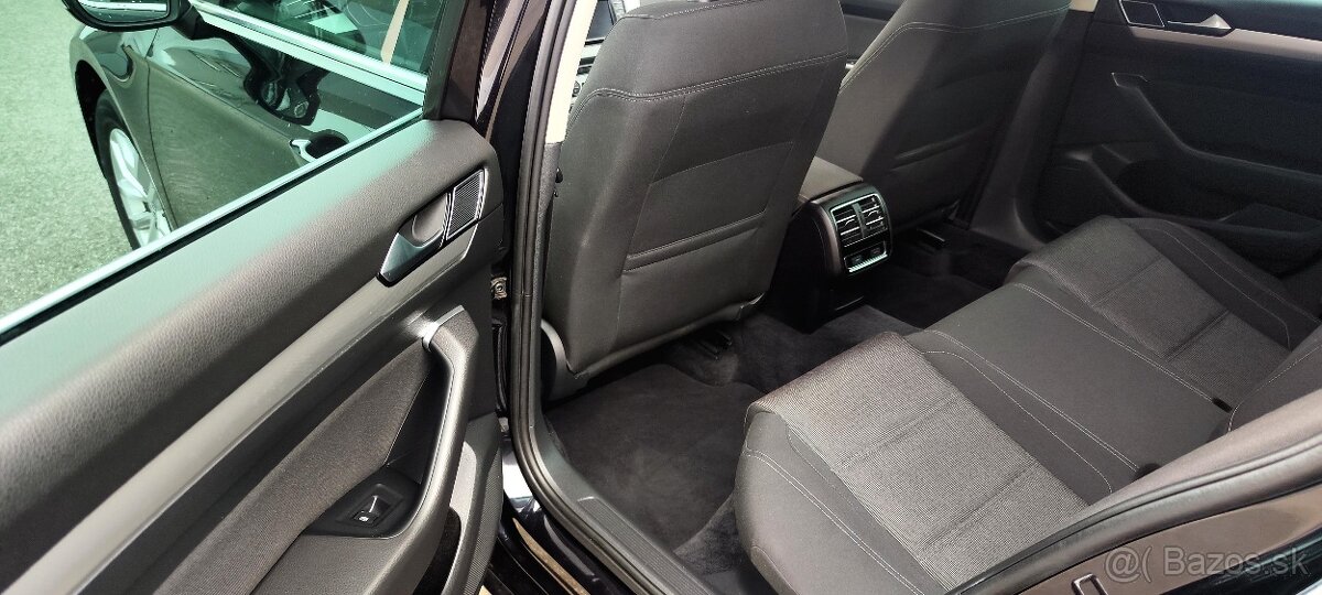VW Passat Variant 2.0 diesel / 110 kW - 9