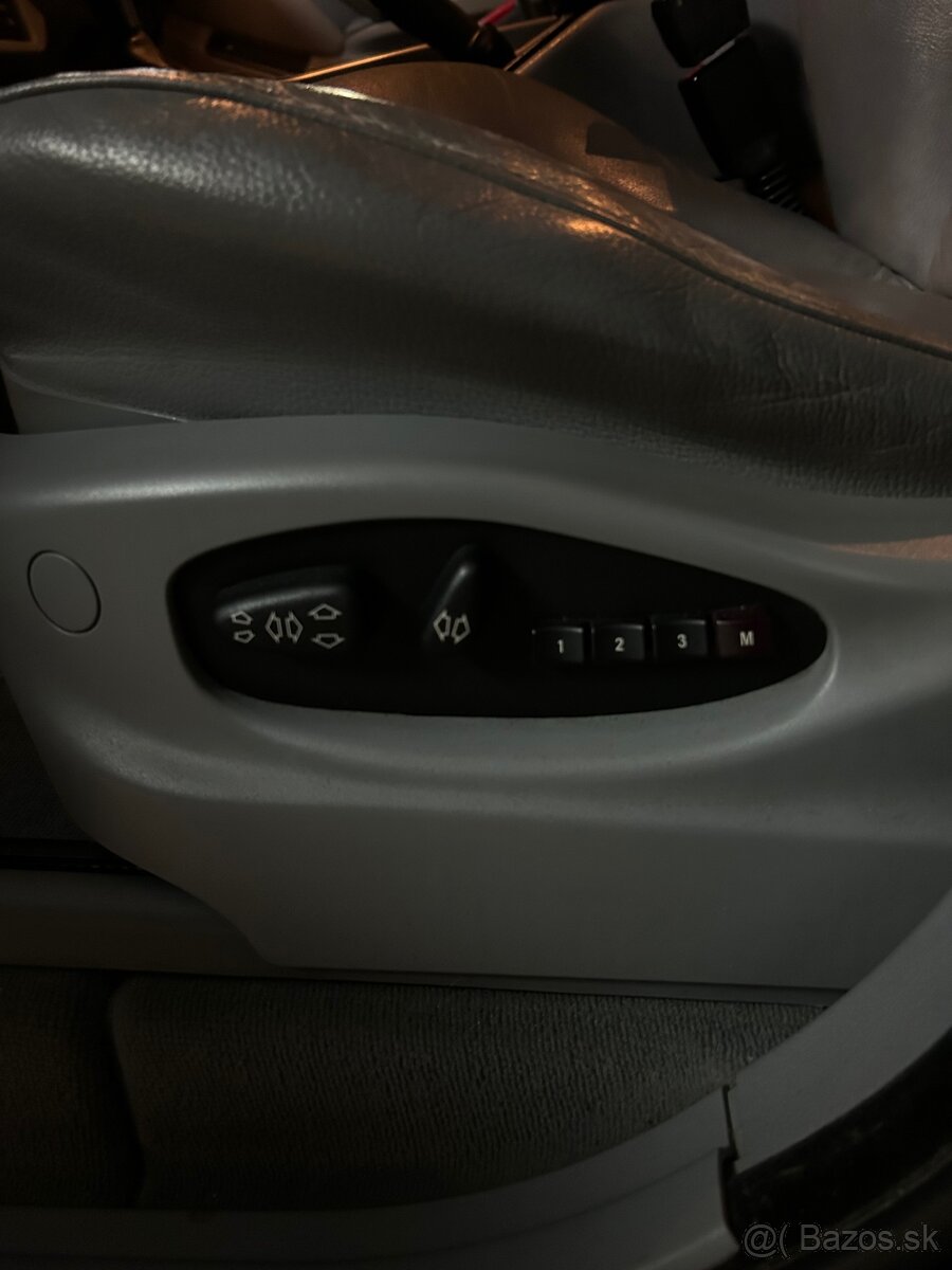 BMW X5 E53 • 2005 • 3.0 160 kW - 9