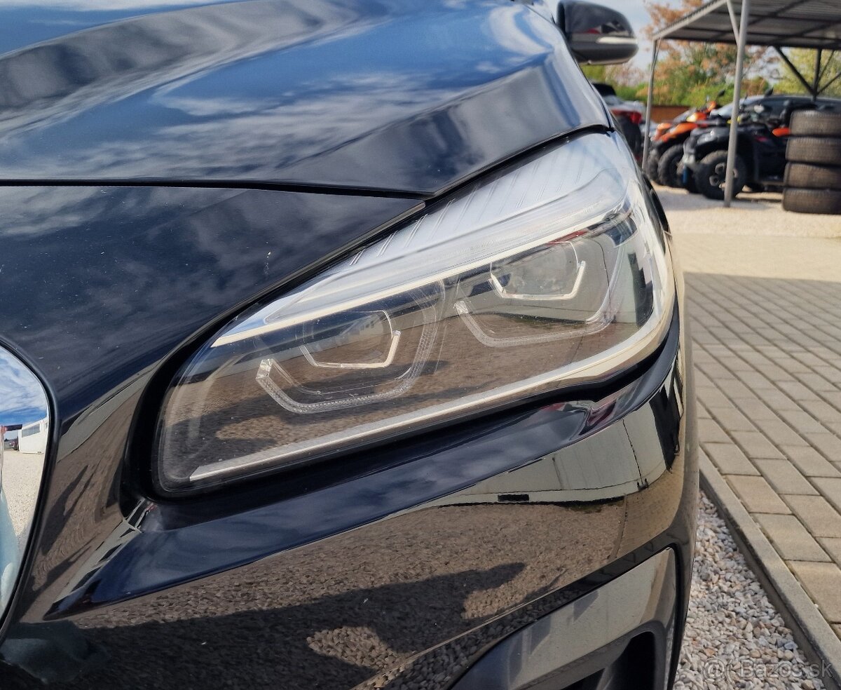 BMW RAD 2 GRAN TOURER 2 218D A/T - 9