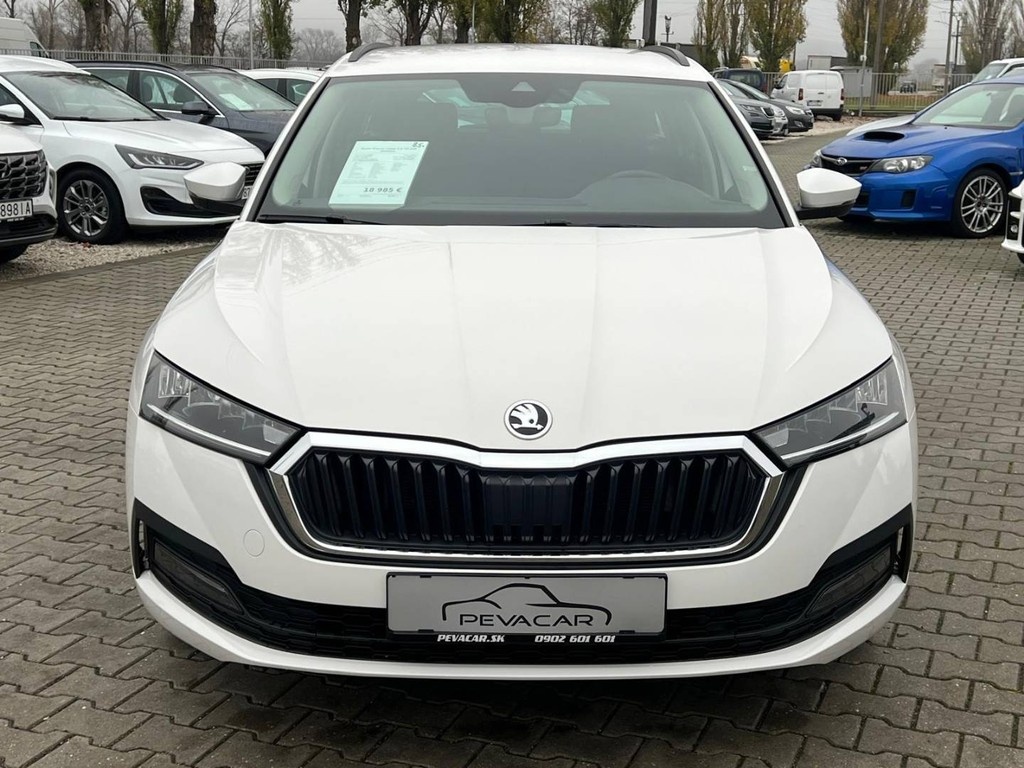 Škoda Octavia Combi 2.0 TDI SCR Ambition - 9