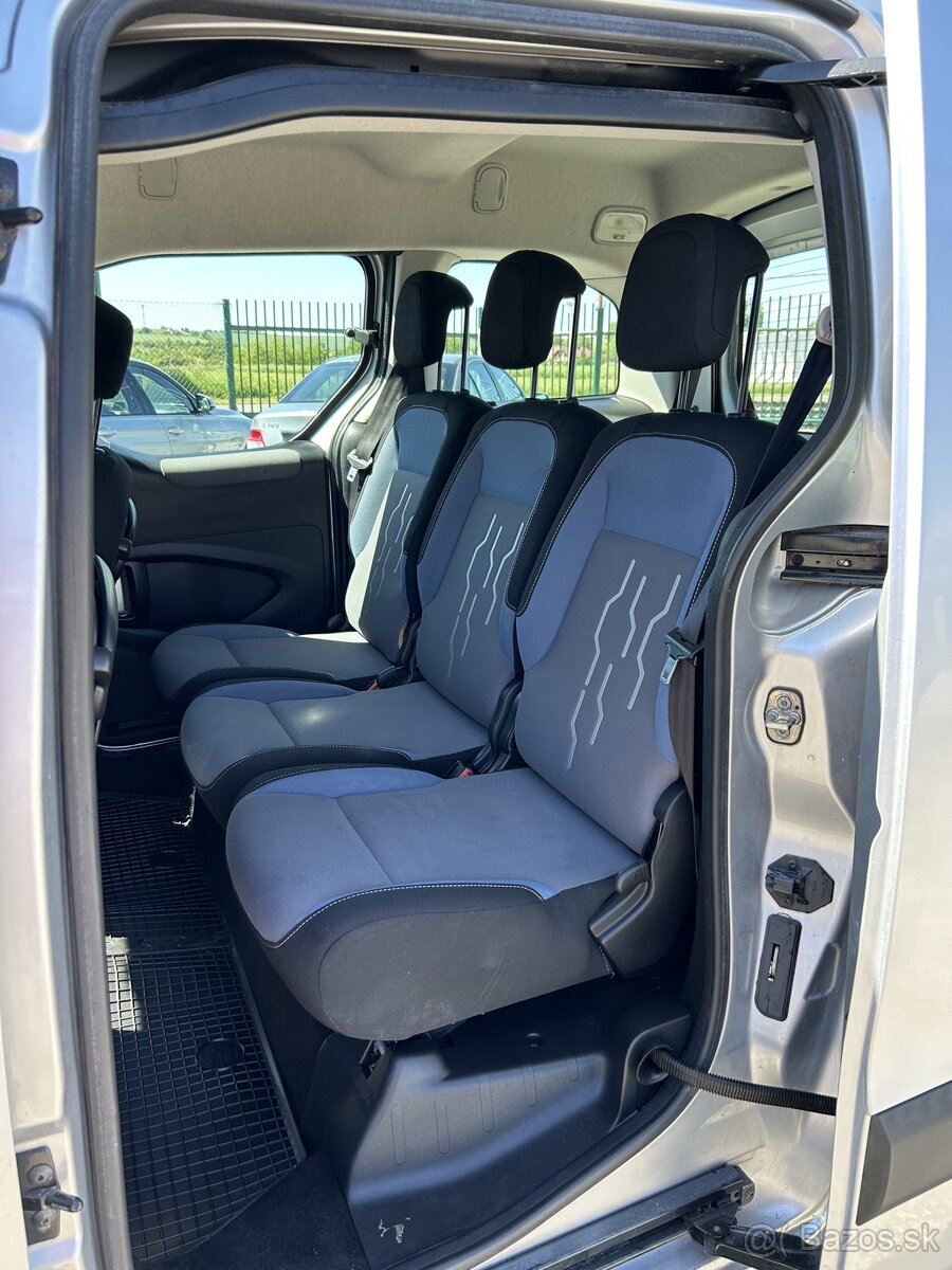 ✅Peugeot Partner Tepee 1.6 HDi Active, 1. Majiteľ, 7 miestne - 9