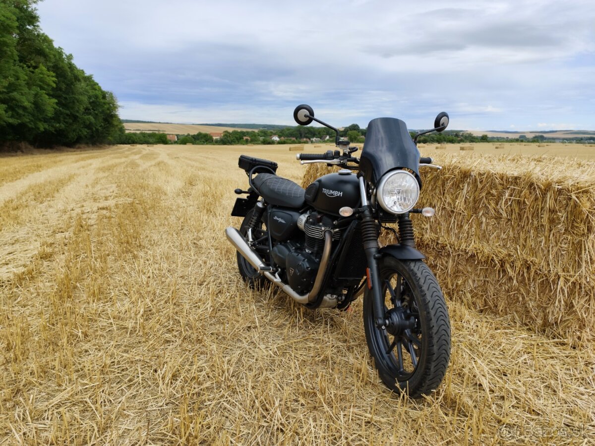 Triumph street twin 900 - 9