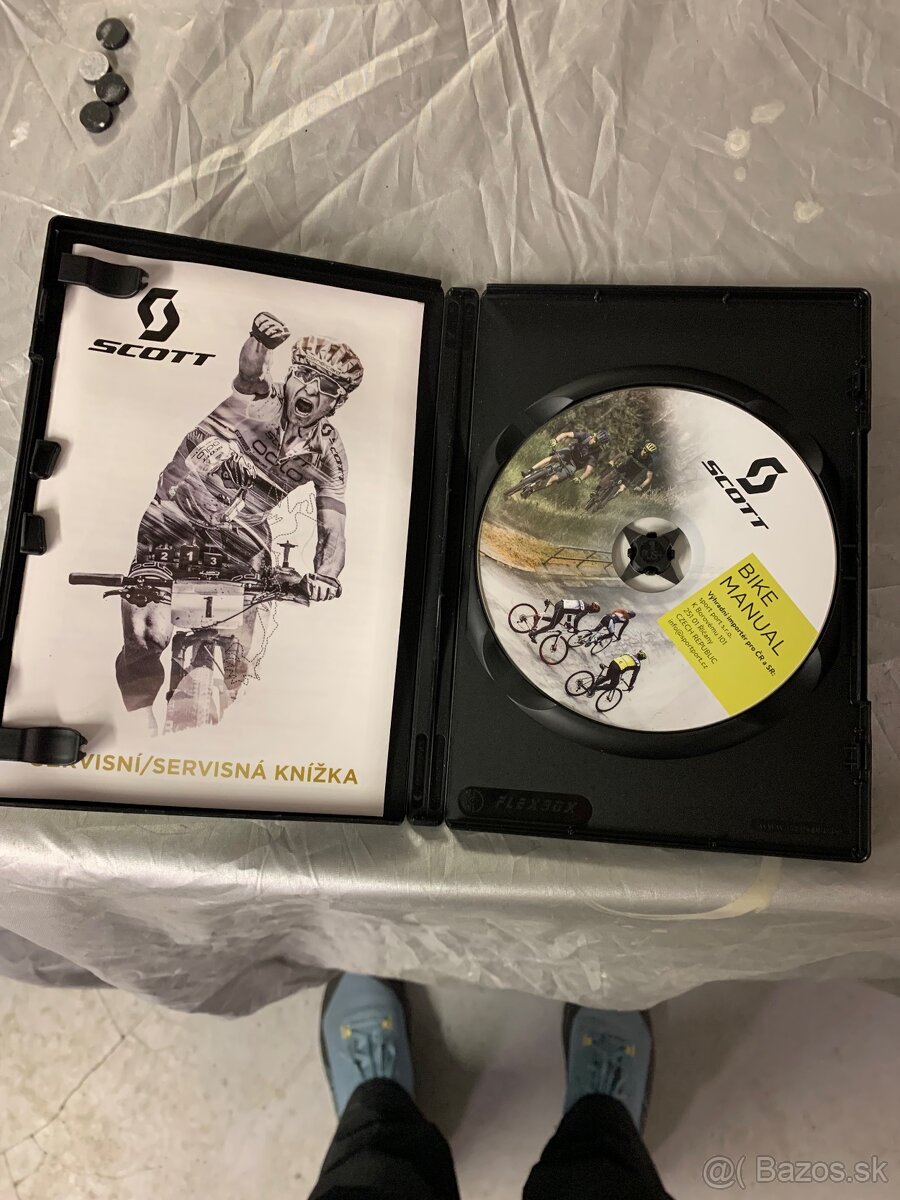 Scott scale 930 - 9