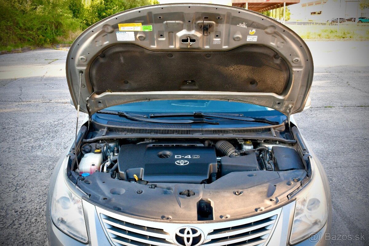 Toyota Avensis combi, 2.0 D4D, 93kW - znížená cena - 9