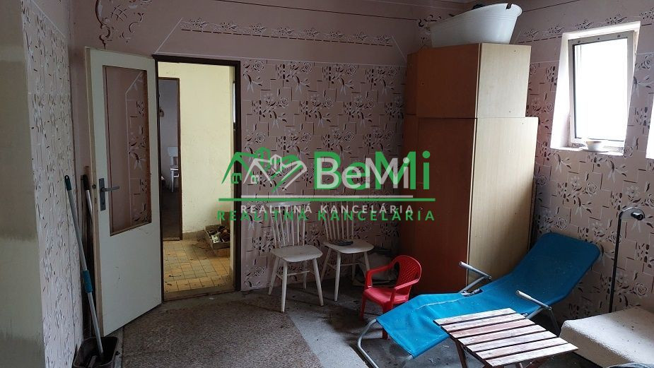 Exkluzívne na predaj rodinný dom v obci Norovce - 9