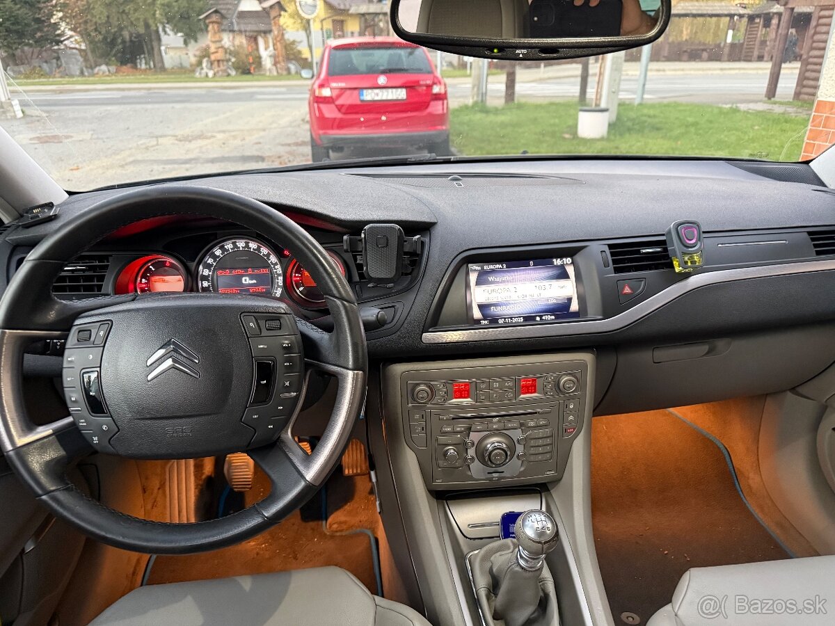 Predám Citroën C5 r.v. 2010, 120kW, 2.0 HDi, 16V - 9