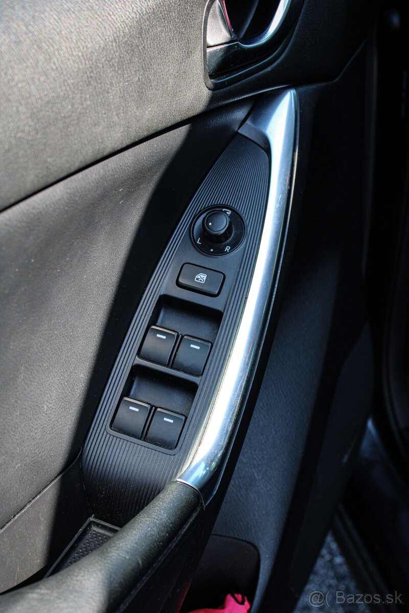 Mazda CX-5 2.2 Skyactiv-D 175k AWD Revolution A/T - 9