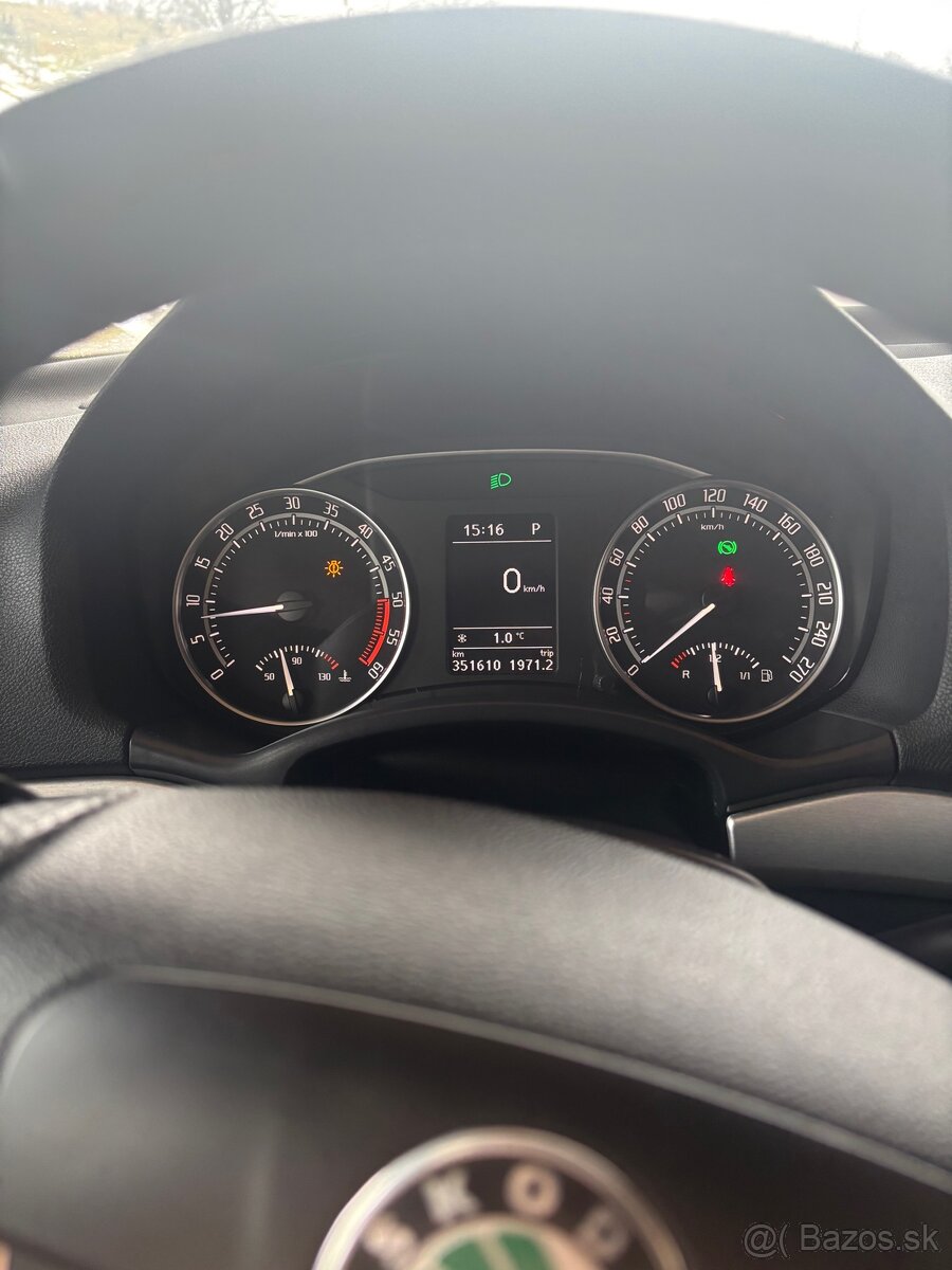 Škoda Octavia 2 RS 2.0 TDI - 9