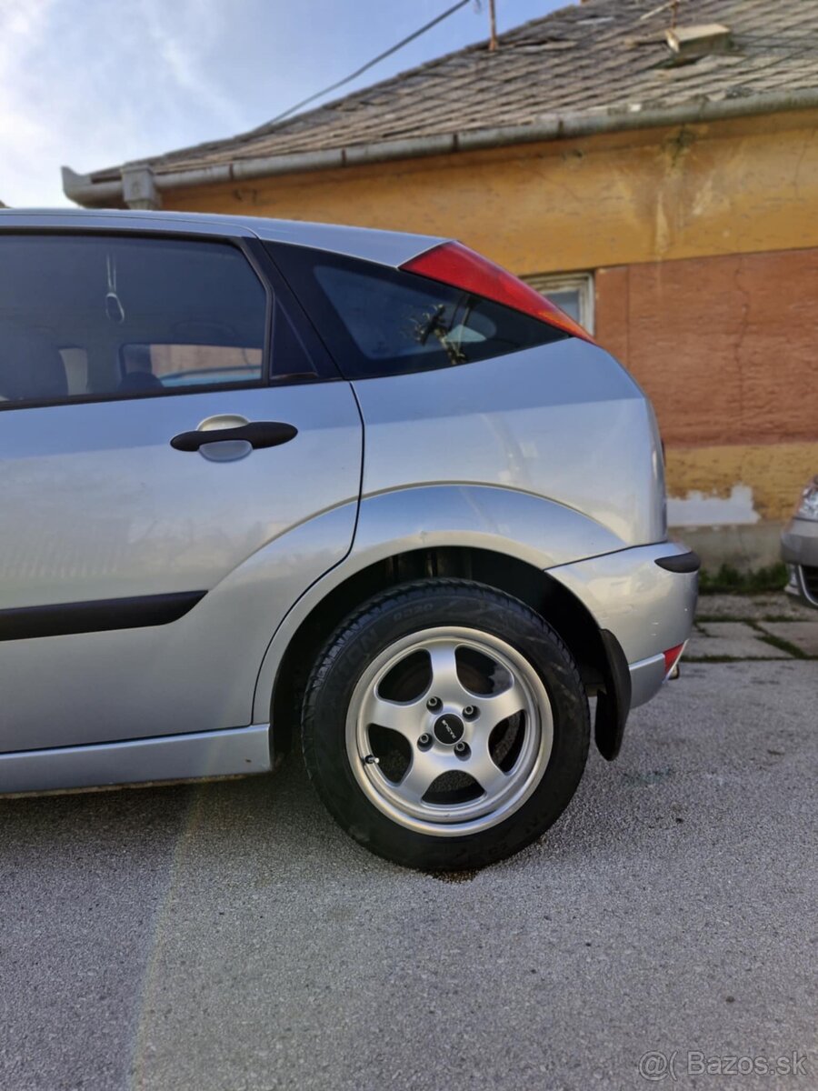 Predám Ford Focus - 9