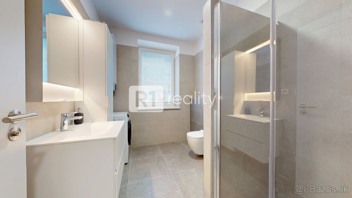 Jedinečný 3 izbový byt 64 m2+ 8 m2 balkóny + parking, Piešťa - 9